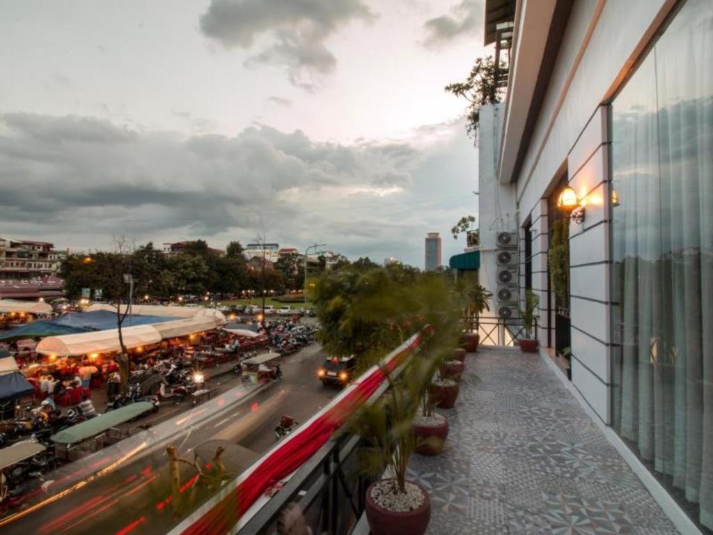 De Art Hotel Phnom Penh Eksteriør bilde