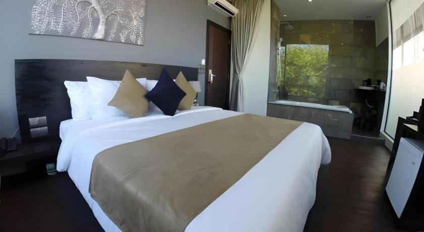 De Art Hotel Phnom Penh Eksteriør bilde